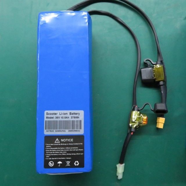 カスタマイズされたリチウムバッテリーパック 48v 13s4p 18650セル 13pcs電動自転車のためのシリーズ