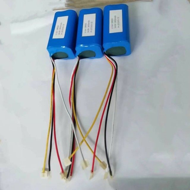 14.8v 2200mah バッテリーパック 18650 セル 4s1p BMS と スウィーパー