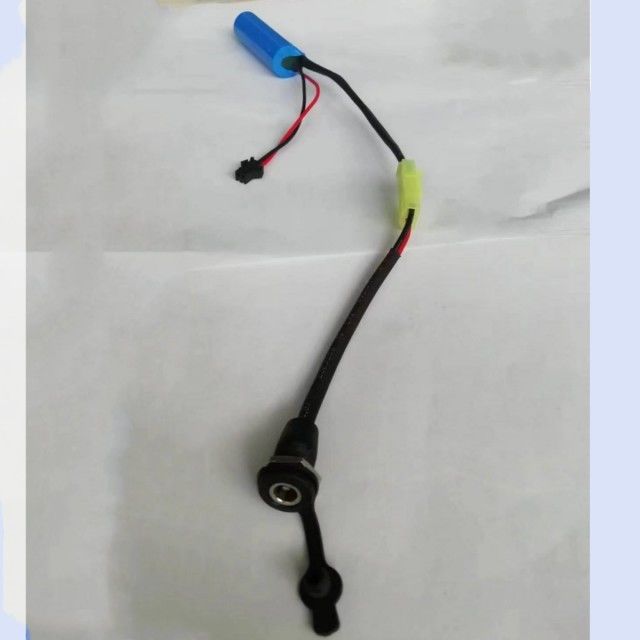 SM-2P ウォーターポンプバッテリー 18650 1s 3.7v 2000mAh DC5521 充電プラグ付き