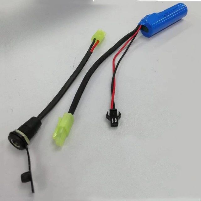 SM-2P ウォーターポンプバッテリー 18650 1s 3.7v 2000mAh DC5521 充電プラグ付き