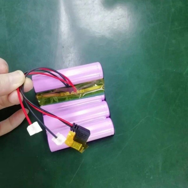 カスタマイズされた3500mah 1S5P 18650 バッテリーパック 3.7V 17.5Ah 追跡装置のためのUSB-Cプラグ