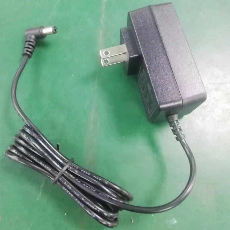 12V バッテリー充電器 2A USプラグ DC 曲がり頭 90° 2.1mm バレル ジャック 2アンプ