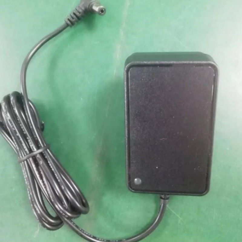 12V バッテリー充電器 2A USプラグ DC 曲がり頭 90° 2.1mm バレル ジャック 2アンプ